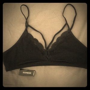 Express bralette NWT